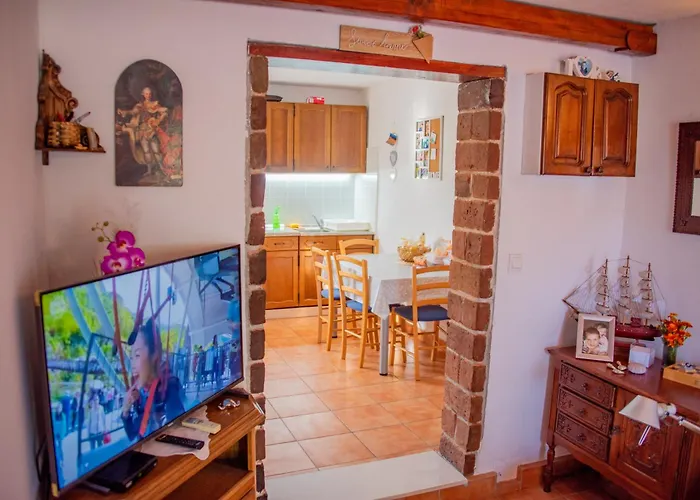 Matanov Dvorac וילה